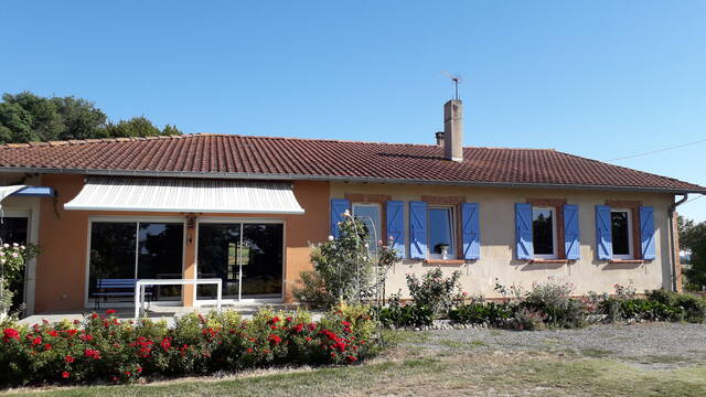 Saint-Soulan, Chambres d'hôtes Montiège