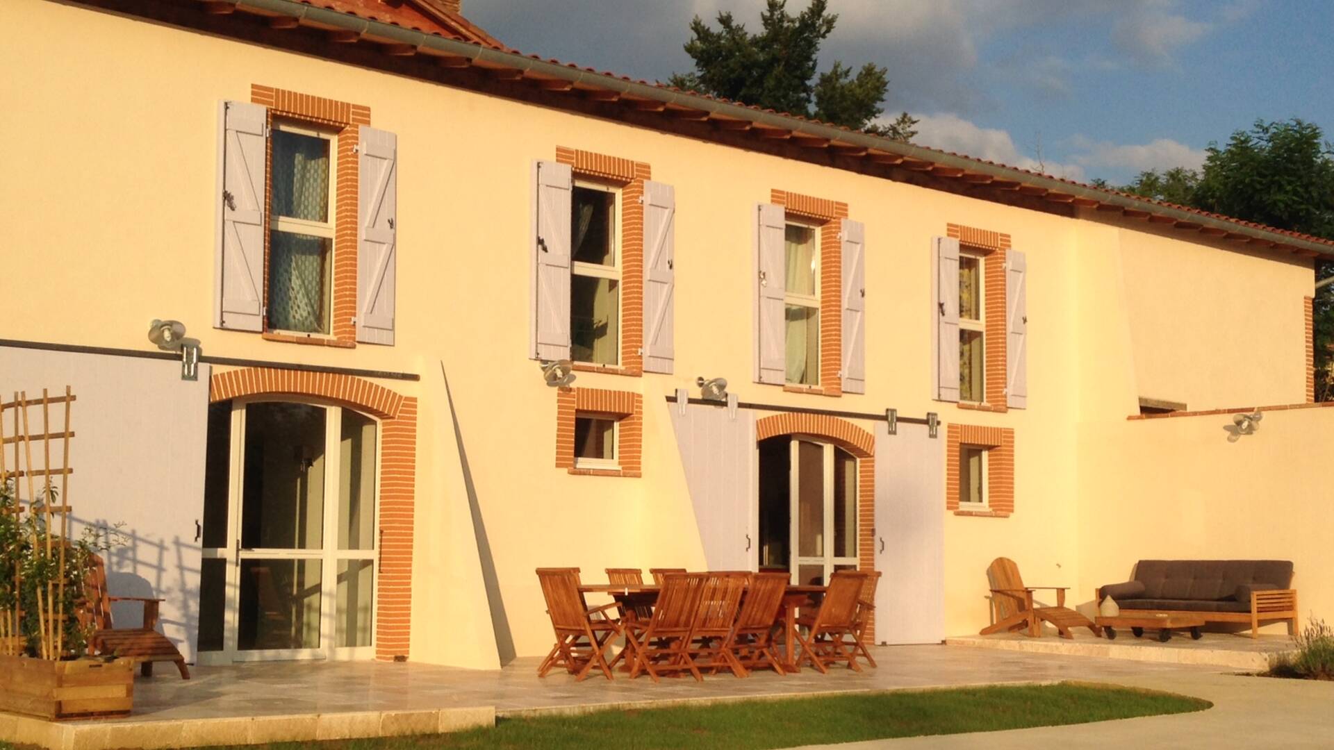 Gite Coquelicorne, Lombez, Samatan, Savès, Gers, Gascogne, France.